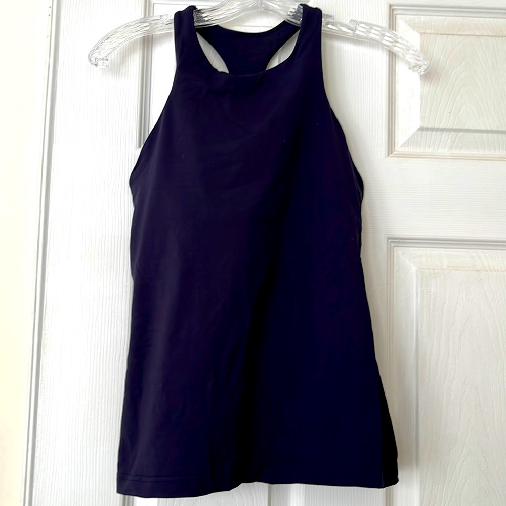 Lululemon navy tank with bra